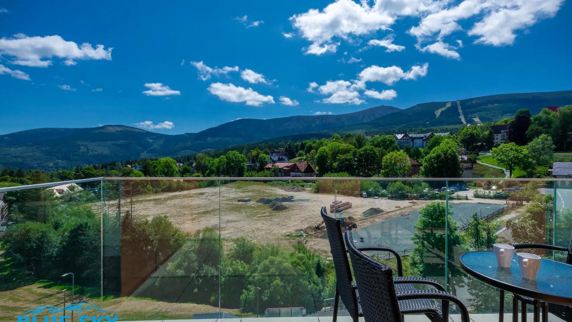 Apartamenty Bluesky Kapielowa 5B - Z Widokiem Na Gory, Blisko Wyciagow I Szlakow Turystycznych Karpacz Apartamento